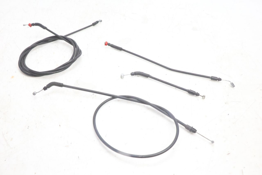 photo de KABEL OTWIERANIA SIEDZENIA PIAGGIO MP3 500 (2016 - 2018) - Szczegół części
