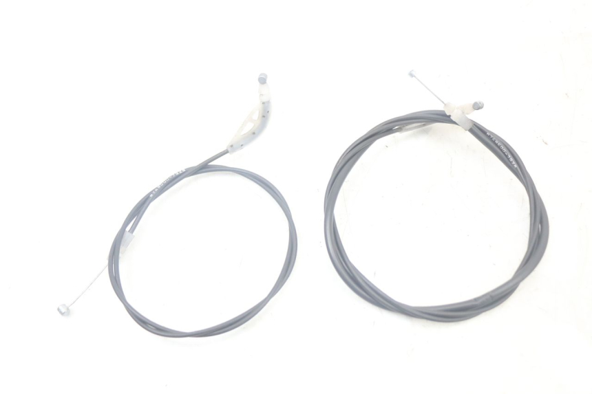 photo de LINKA OTWIERANIA SIEDZENIA YAMAHA XMAX X-MAX ABS 125 (2017 - 2020) - Szczegół części