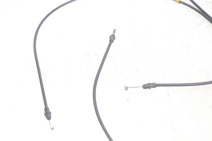 photo de LINKA OTWIERANIA SIEDZENIA PIAGGIO XEVO - X EVO 125 (2007 - 2017) - Widok ogólny