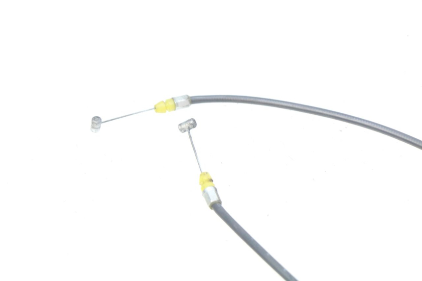 photo de LINKA OTWIERANIA SIEDZENIA KAWASAKI ZR7 ZR-7 S 750 (1999 - 2004) - Zbliżenie techniczne