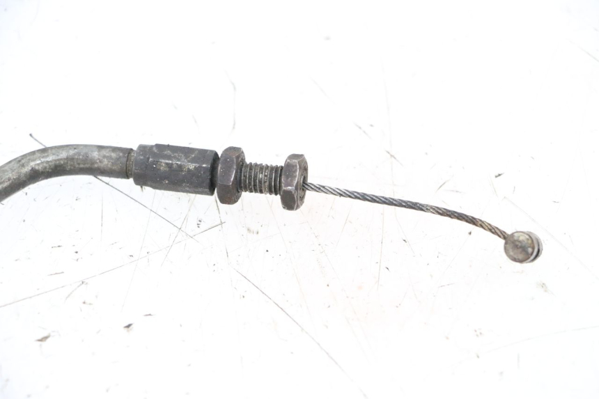 photo de LINKA ZAWORU WYDECHU SUZUKI GSXR GSX-R 1000 (2003 - 2004) - Inny kąt widzenia