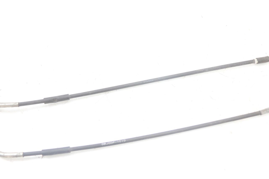 photo de LINKA ZAWORU WYDECHU SUZUKI GSR 750 (2011 - 2017) - Widok ogólny