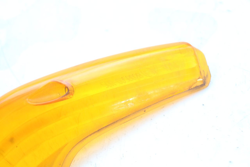 photo de Klosz kierunkowskazu tylnego prawego HONDA NES AROBASE 125 (2000 - 2003) - Zoom stanu zużycia