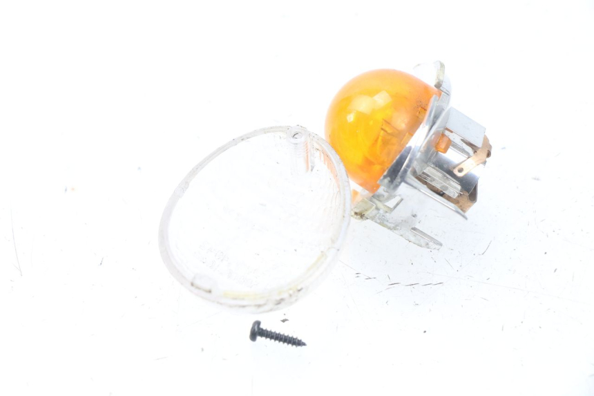 photo de Klosz kierunkowskazu tylnego prawego PEUGEOT LUDIX 50 (2008 - 2017) - Zoom stanu zużycia