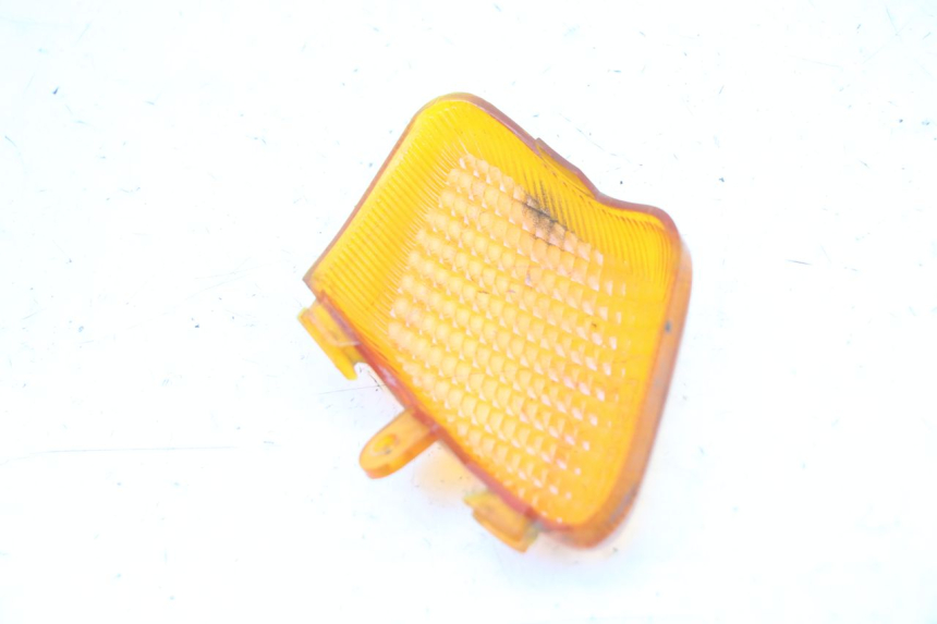 photo de Klosz kierunkowskazu tylnego lewego MBK BOOSTER NEXT GENERATION 50 (1995 - 1998) - Zoom stanu zużycia