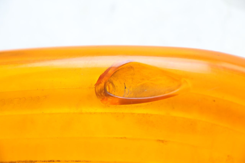 photo de Klosz kierunkowskazu tylnego lewego HONDA NES AROBASE 125 (2000 - 2003) - Zoom stanu zużycia