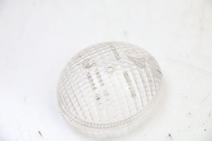 photo de Klosz kierunkowskazu tylnego lewego PEUGEOT TREKKER TKR 50 (2005 - 2014) - Szczegół części