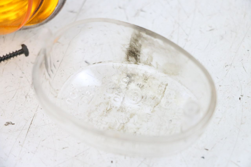 photo de Klosz kierunkowskazu przedniego lewego YAMAHA BW'S EASY 50 (2013 - 2016) - Zbliżenie techniczne