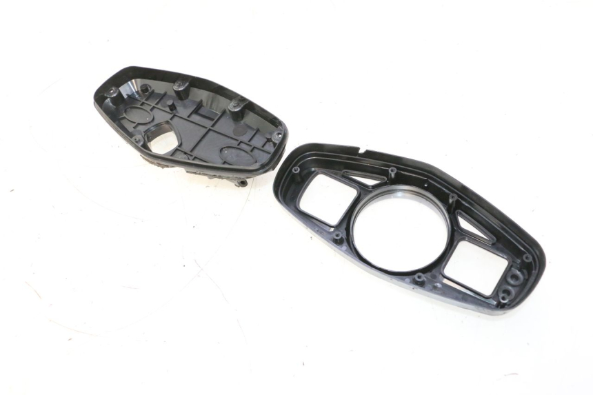 photo de SZKŁO LICZNIKA SUZUKI GSR 600 (2005 - 2012) - Szczegół części