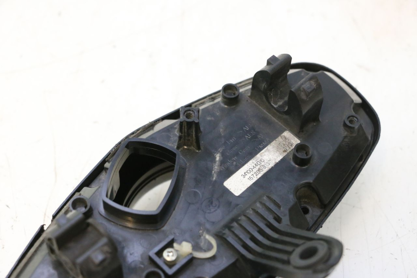 photo de SZKŁO LICZNIKA SUZUKI GSR 600 (2005 - 2012) - Zbliżenie techniczne