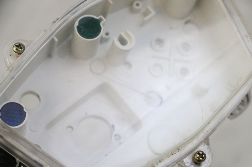 photo de Klosz licznika PEUGEOT KISBEE 4T 50 (2018 - 2022) - Szczegół części