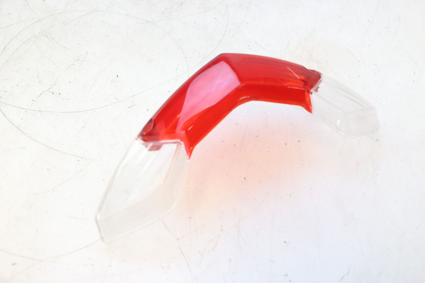 photo de SZKŁO LAMPY TYLNEJ PEUGEOT KISBEE 4T 50 (2023 - 2026) - Widok ogólny