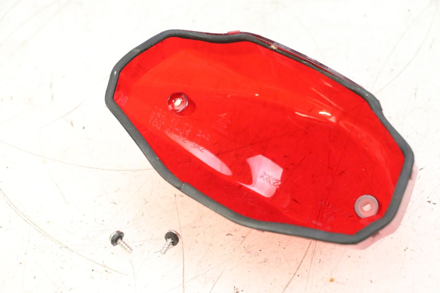 photo de Klosz tylnego światła SYM ORBIT 2 4T 50 (2008 - 2017) - Inny kąt widzenia