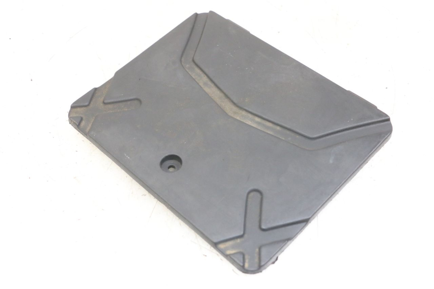 photo de OSŁONA AKUMULATORA KYMCO AGILITY 4T 50 (2018 - 2022) - Szczegół części