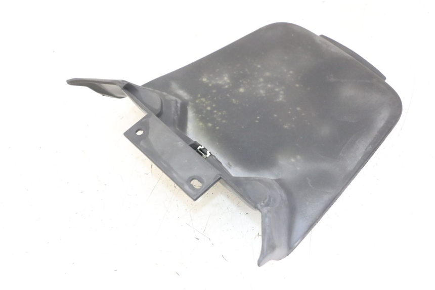 photo de OSŁONA AKUMULATORA MBK BOOSTER SPIRIT 50 (2004 - 2017) - Zoom stanu zużycia