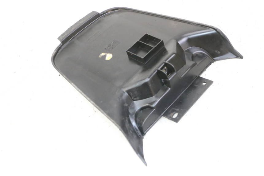 photo de OSŁONA AKUMULATORA MBK BOOSTER SPIRIT NAKED 50 (2004 - 2017) - Szczegół części