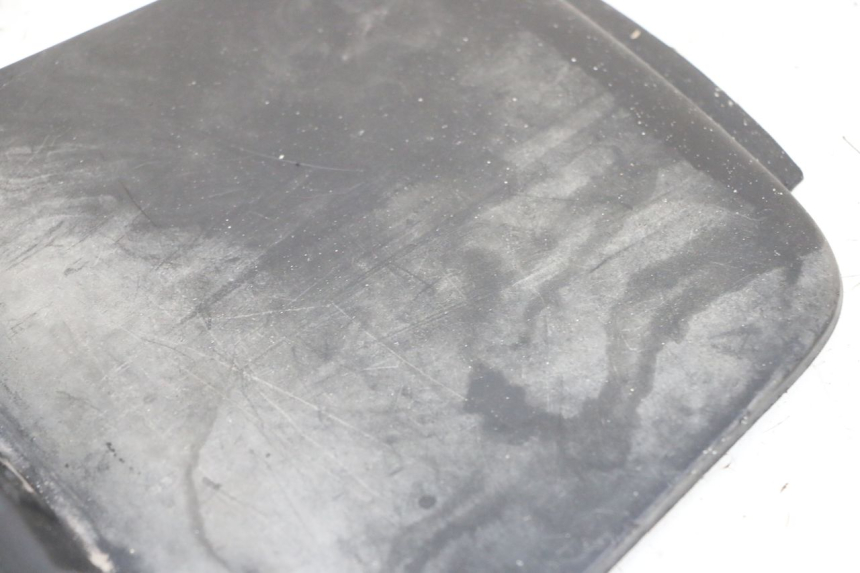 photo de OSŁONA AKUMULATORA MBK BOOSTER SPIRIT NAKED 50 (2004 - 2017) - Inny kąt widzenia