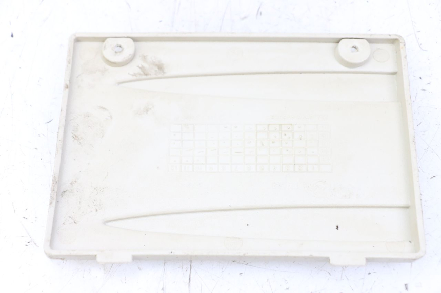 photo de OSŁONA AKUMULATORA EUROCKA RETRO 50 (2007 - 2014) - Zoom stanu zużycia