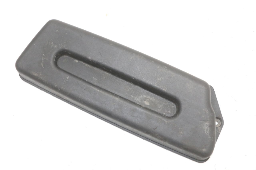 photo de OSŁONA AKUMULATORA PIAGGIO FLY 4T 50 (2004 - 2010) - Szczegół części