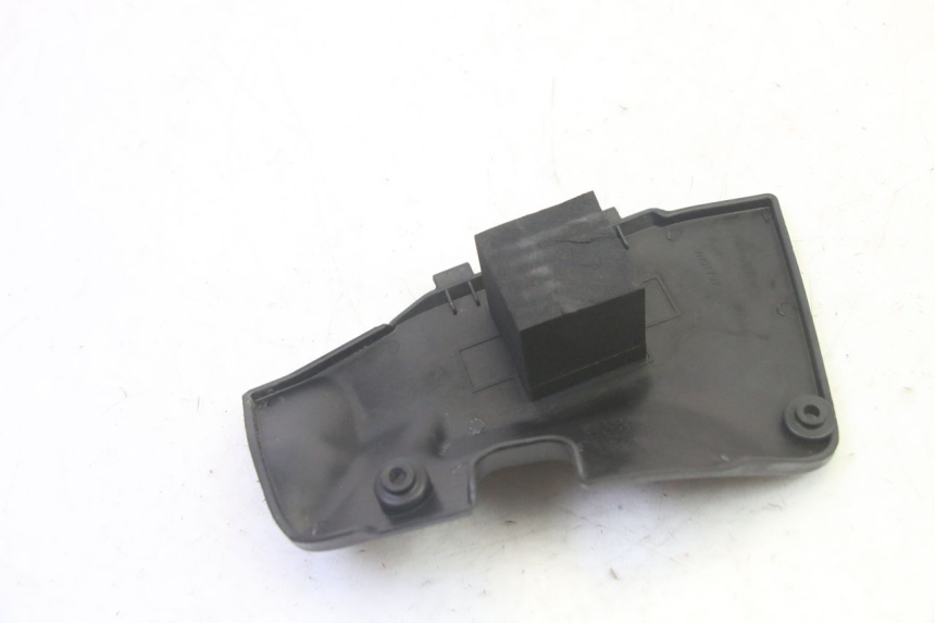 photo de OSŁONA AKUMULATORA PIAGGIO FLY 4T 50 (2013 - 2017) - Inny kąt widzenia