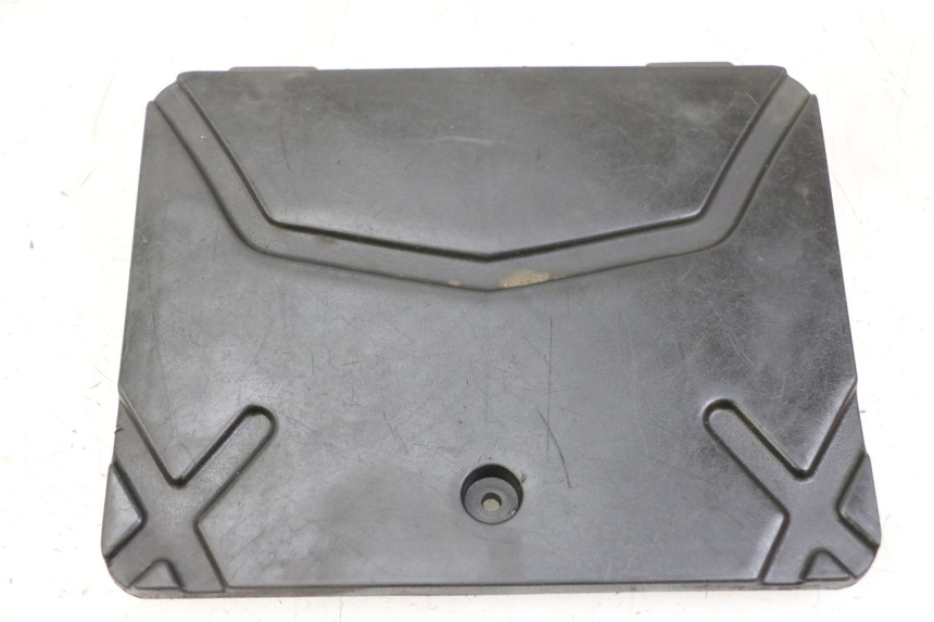 photo de OSŁONA AKUMULATORA KYMCO AGILITY 4T 50 (2018 - 2022) - Widok główny