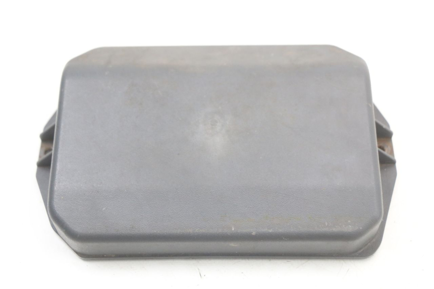 photo de OSŁONA AKUMULATORA PIAGGIO LIBERTY 4T 50 (2004 - 2008) - Szczegół części