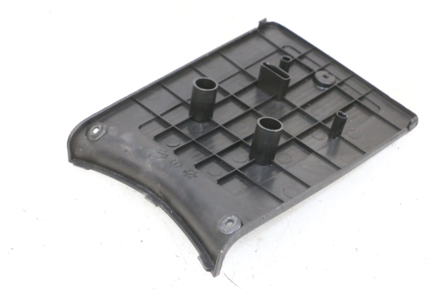 photo de OSŁONA AKUMULATORA KYMCO LIKE 125 (2009 - 2016) - Zoom stanu zużycia