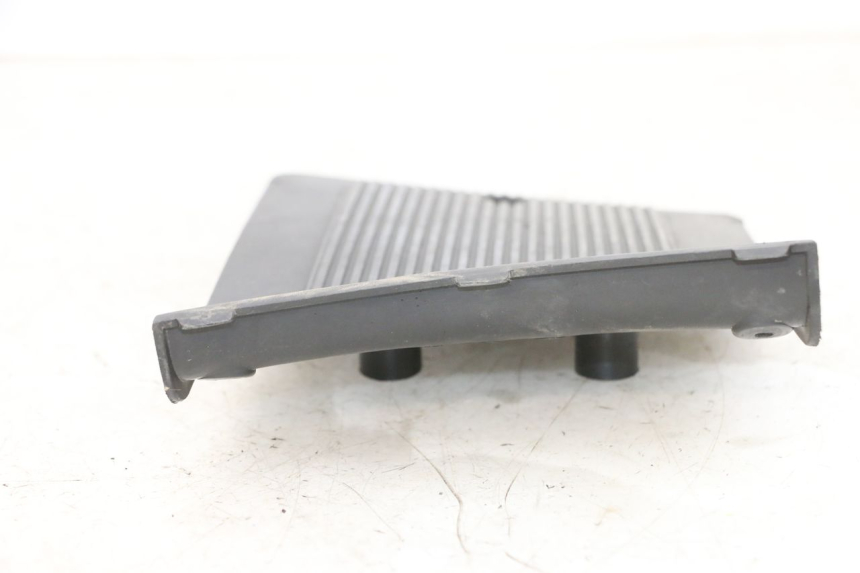 photo de OSŁONA AKUMULATORA KYMCO LIKE 125 (2009 - 2016) - Zbliżenie techniczne