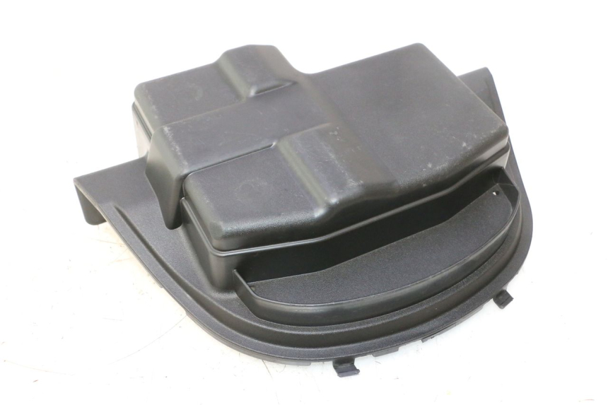 photo de OSŁONA AKUMULATORA PIAGGIO MP3 500 (2016 - 2018) - Widok główny