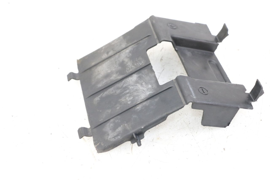 photo de OSŁONA AKUMULATORA HONDA NTV DEAUVILLE 650 (1998 - 2001) - Zoom stanu zużycia