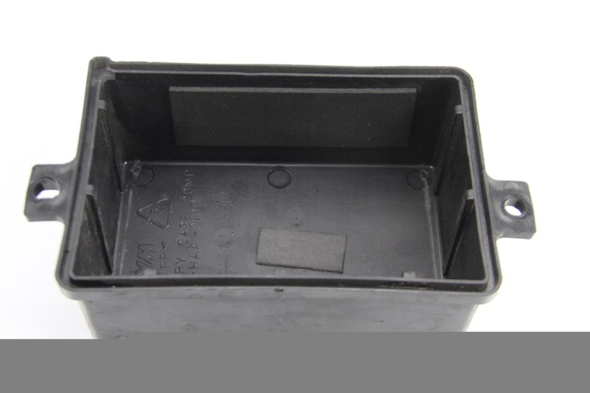 photo de OSŁONA AKUMULATORA SYM ORBIT III 3 4T 50 (2021 - 2025) - Zoom stanu zużycia