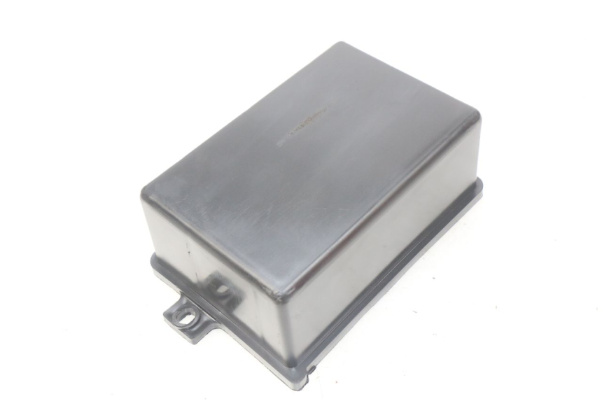 photo de OSŁONA AKUMULATORA SYM ORBIT III 3 4T 50 (2018 - 2021) - Zoom stanu zużycia