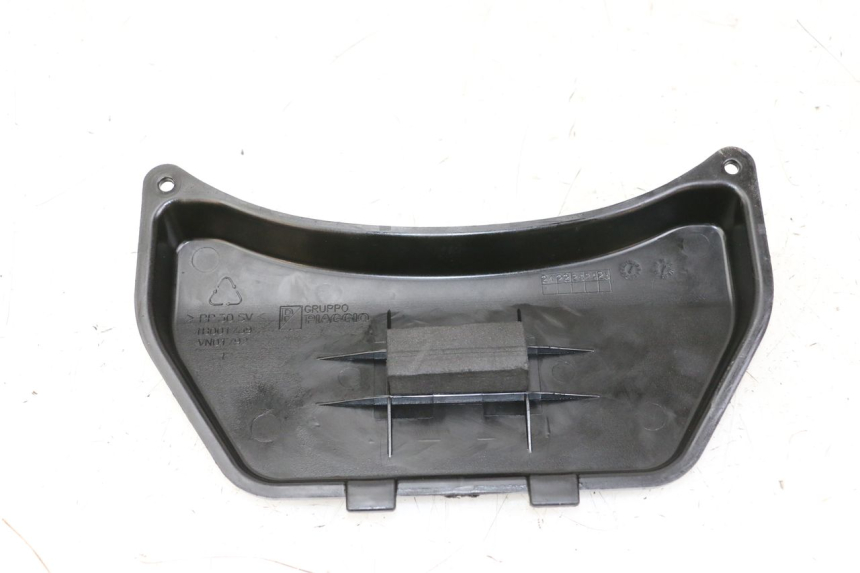 photo de OSŁONA AKUMULATORA PIAGGIO LIBERTY IGET 4T 50 (2021 - 2025) - Szczegół części