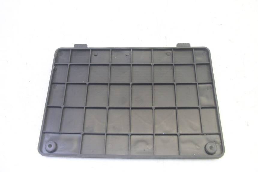 photo de OSŁONA AKUMULATORA JM MOTORS SANTANA EVO 50 (2024 - 2026) - Inny kąt widzenia