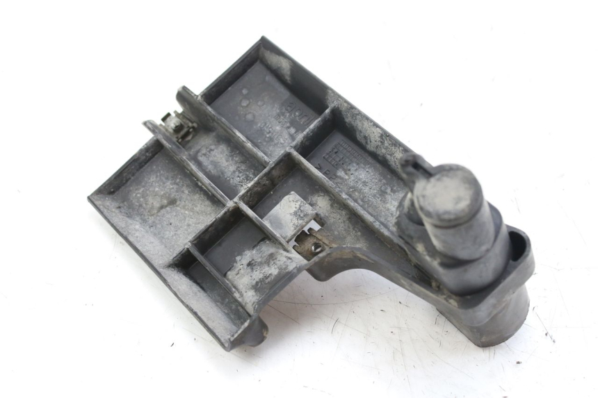 photo de OSŁONA AKUMULATORA APRILIA SCARABEO 100 (2003 - 2012) - Szczegół części