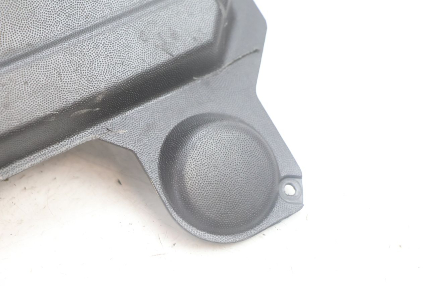 photo de OSŁONA AKUMULATORA APRILIA SR 2T 50 (2012 - 2017) - Inny kąt widzenia