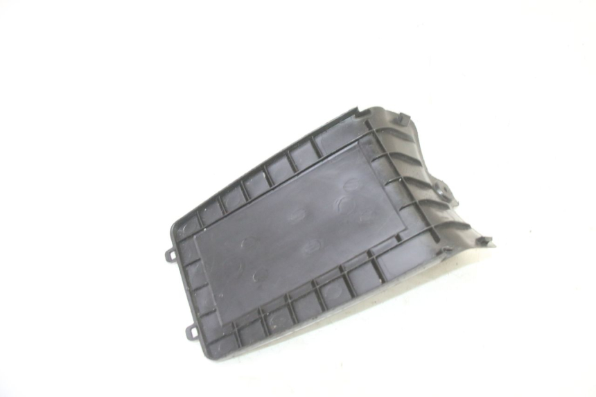 photo de OSŁONA AKUMULATORA PEUGEOT STREETZONE I 2T 50 (2018 - 2020) - Inny kąt widzenia