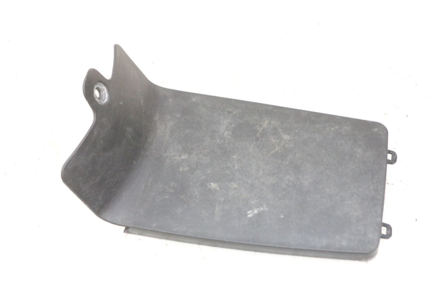 photo de OSŁONA AKUMULATORA PEUGEOT STREETZONE I NAKED 2T 50 (2018 - 2020) - Zoom stanu zużycia