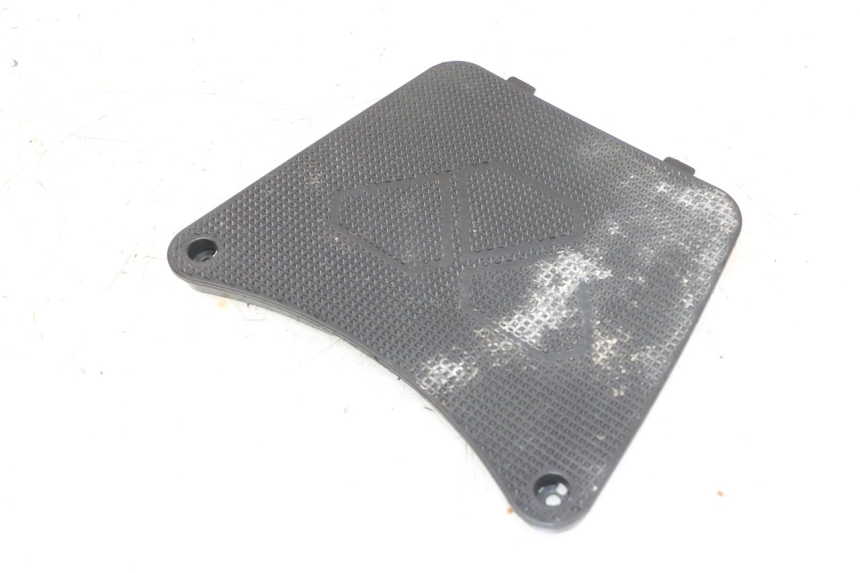 photo de OSŁONA AKUMULATORA NECO TEMPO 4T 50 (2022 - 2026) - Zoom stanu zużycia