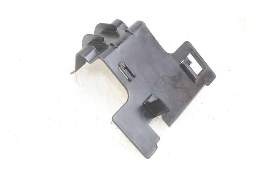 photo de OSŁONA AKUMULATORA YAMAHA X-MAX XMAX 125 (2010 - 2013) - Zoom stanu zużycia