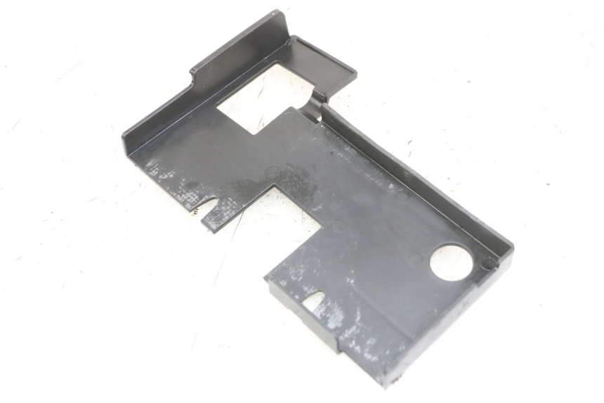 photo de OSŁONA AKUMULATORA YAMAHA XJ6 ABS 600 (2008 - 2016) - Inny kąt widzenia