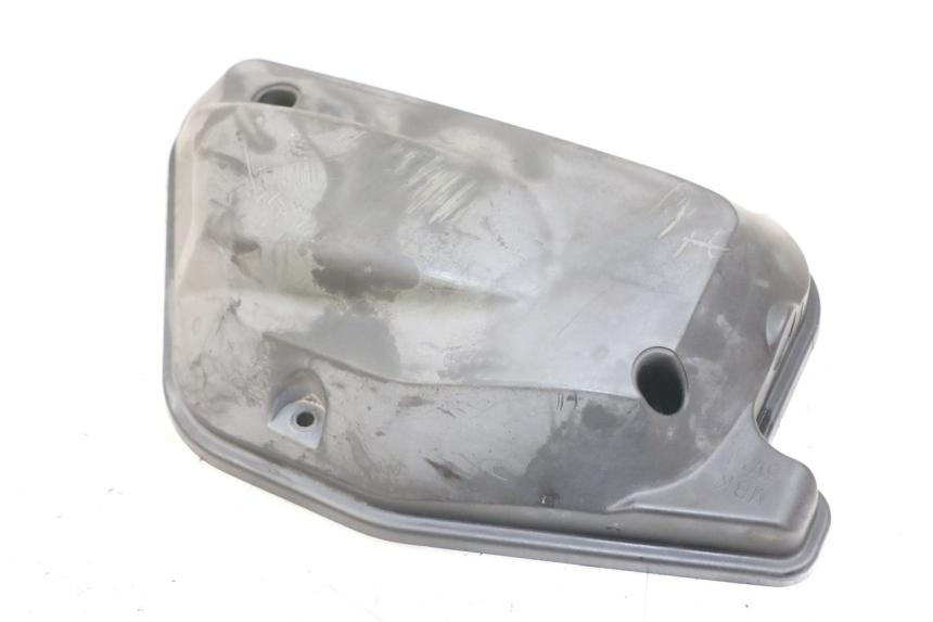 photo de OSŁONA SKRZYNI FILTRA POWIETRZA MBK BOOSTER SPIRIT 50 (2004 - 2017) - Zbliżenie techniczne