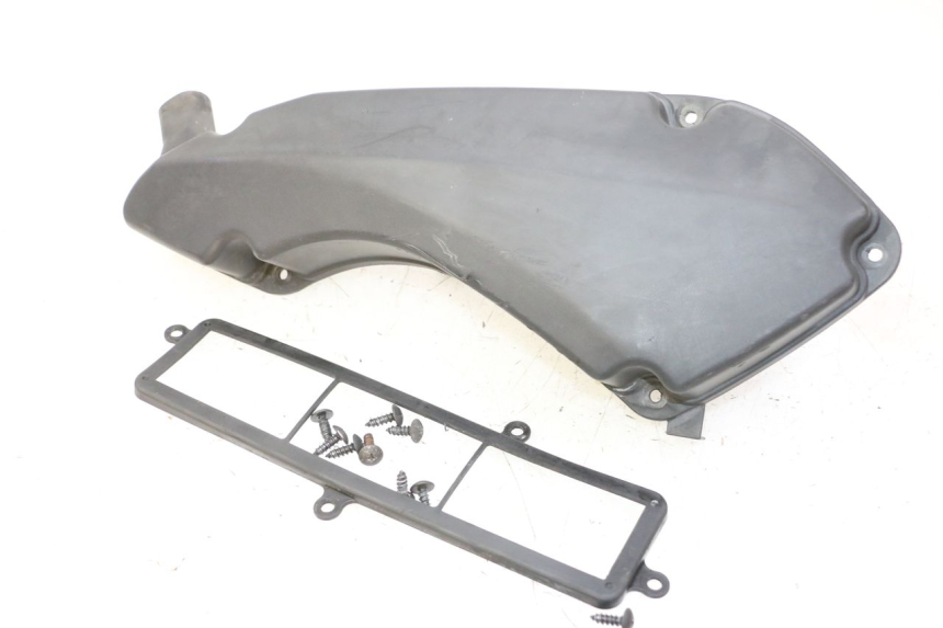 photo de OSŁONA SKRZYNI FILTRA POWIETRZA SUZUKI BURGMAN 125 (2007 - 2014) - Widok główny