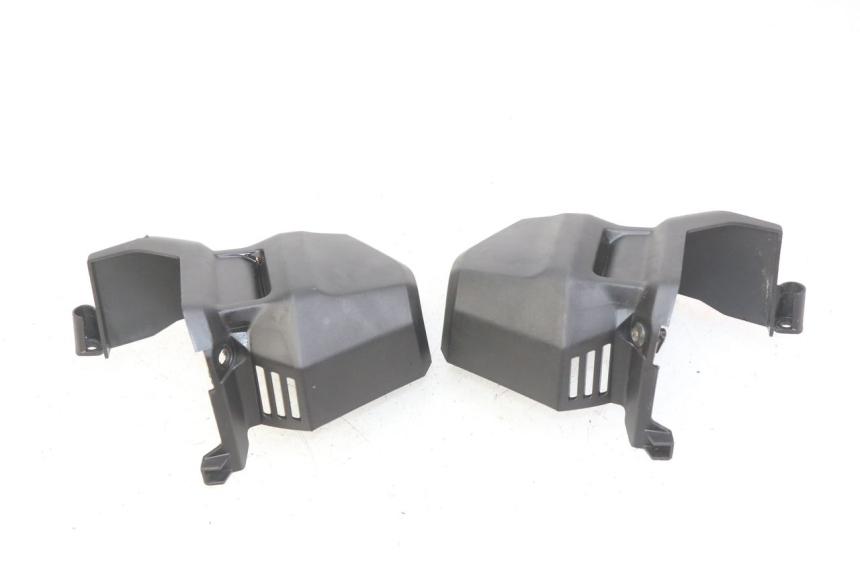 photo de OSŁONA SKRZYNI FILTRA POWIETRZA HONDA CB R 1000 (2018 - 2023) - Inny kąt widzenia