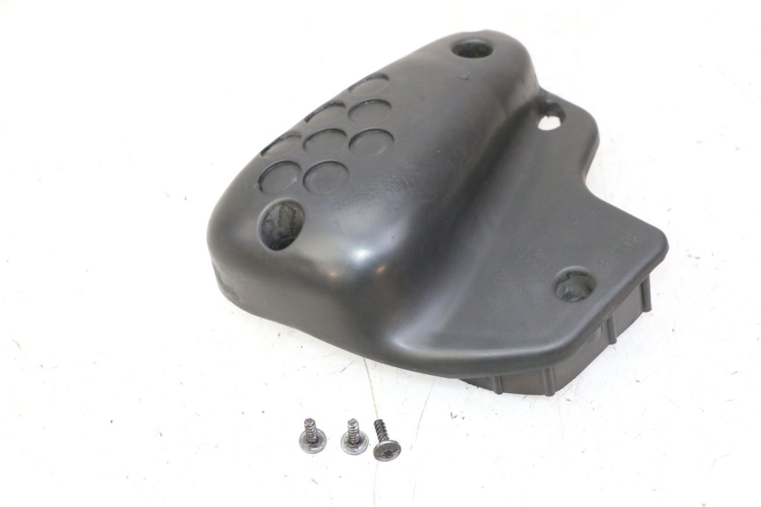 photo de OSŁONA SKRZYNI FILTRA POWIETRZA PEUGEOT ELYSTAR 50 (2002 - 2014) - Zbliżenie techniczne