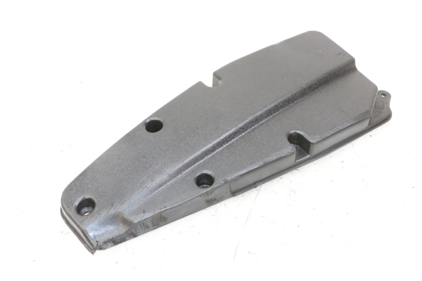 photo de OSŁONA SKRZYNI FILTRA POWIETRZA GOES WIKI 125 (2010 - 2015) - Inny kąt widzenia