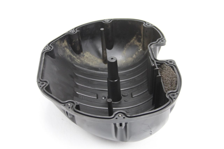 photo de OSŁONA SKRZYNI FILTRA POWIETRZA SUZUKI GSR 600 (2005 - 2012) - Widok ogólny