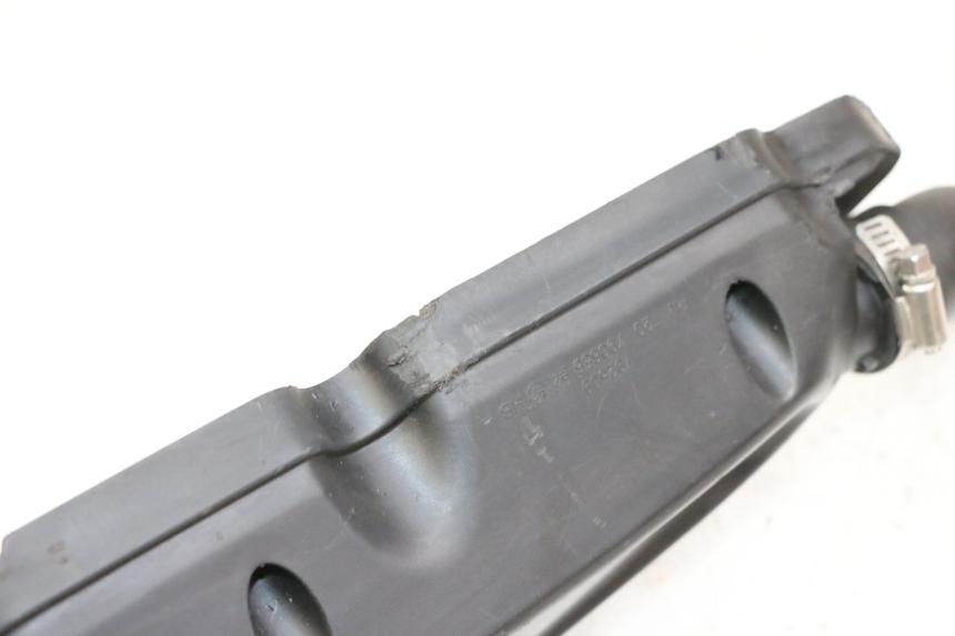 photo de OSŁONA SKRZYNI FILTRA POWIETRZA PEUGEOT KISBEE 4T 50 (2018 - 2022) - Szczegół części