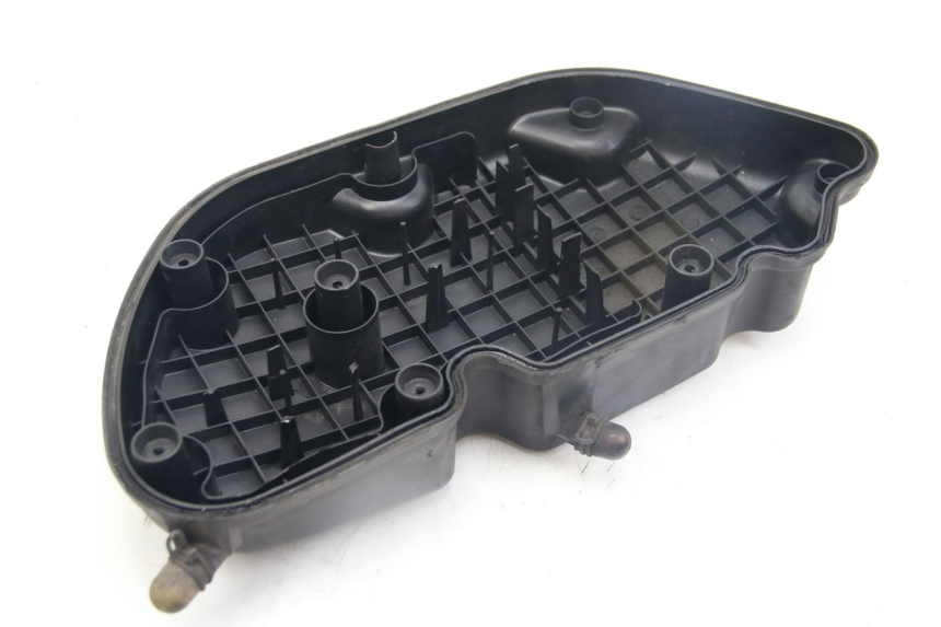 photo de OSŁONA SKRZYNI FILTRA POWIETRZA PIAGGIO MP3 125 (2006 - 2014) - Widok ogólny