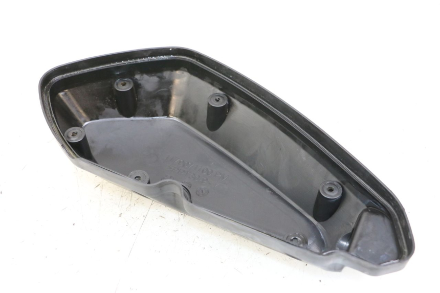 photo de OSŁONA SKRZYNI FILTRA POWIETRZA PEUGEOT KISBEE 4T 50 (2018 - 2022) - Zoom stanu zużycia